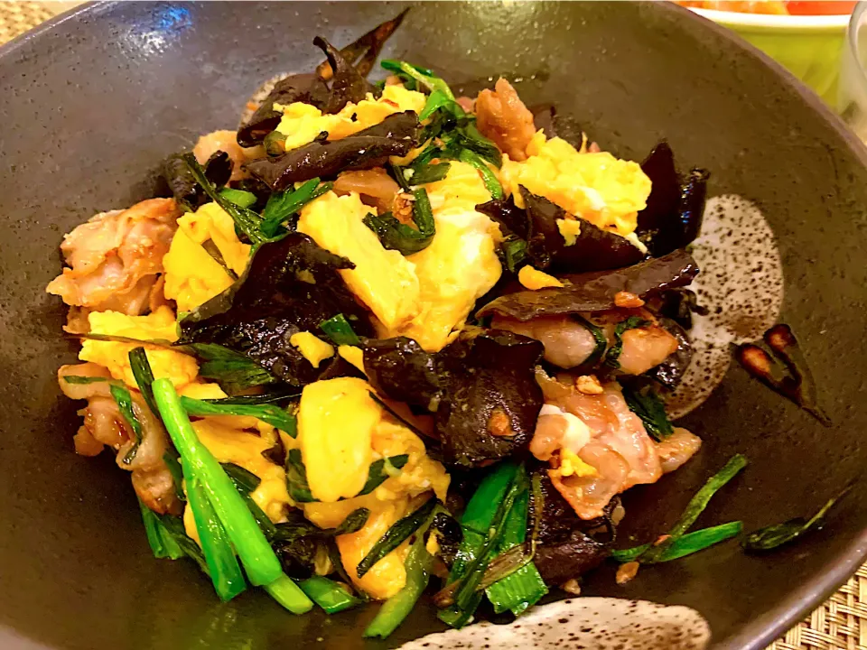 豚バラとキクラゲの卵炒め🥚✨|＊yurika＊さん