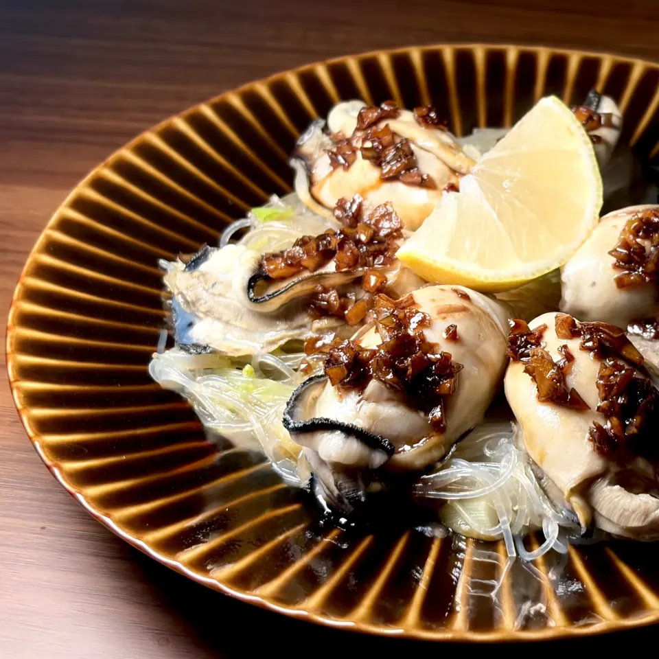 💫レシピ💫蒸し牡蠣のにんにく醤油ダレ|biskesさん