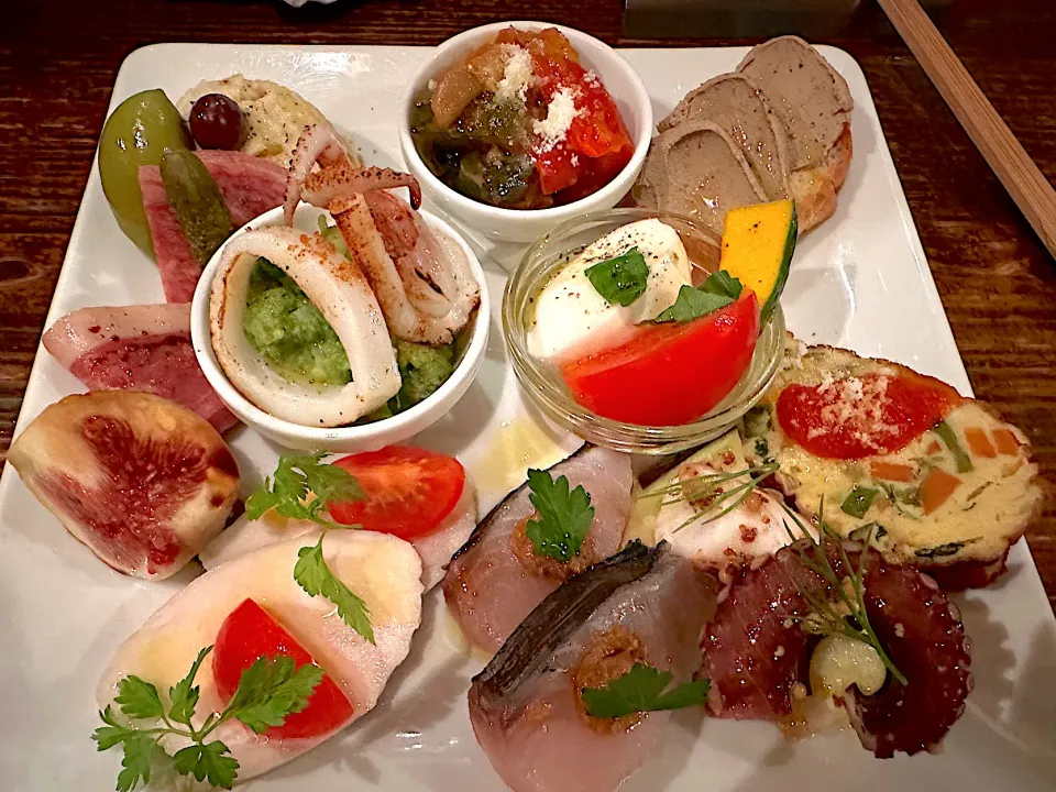 前菜盛り合わせ🫒|buhizouさん