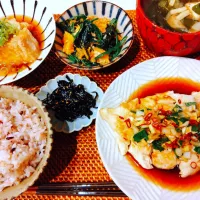 油淋鶏、ほうれん草と卵のオイスターソース炒め、揚出し豆腐、昆布、お味噌汁|samさん