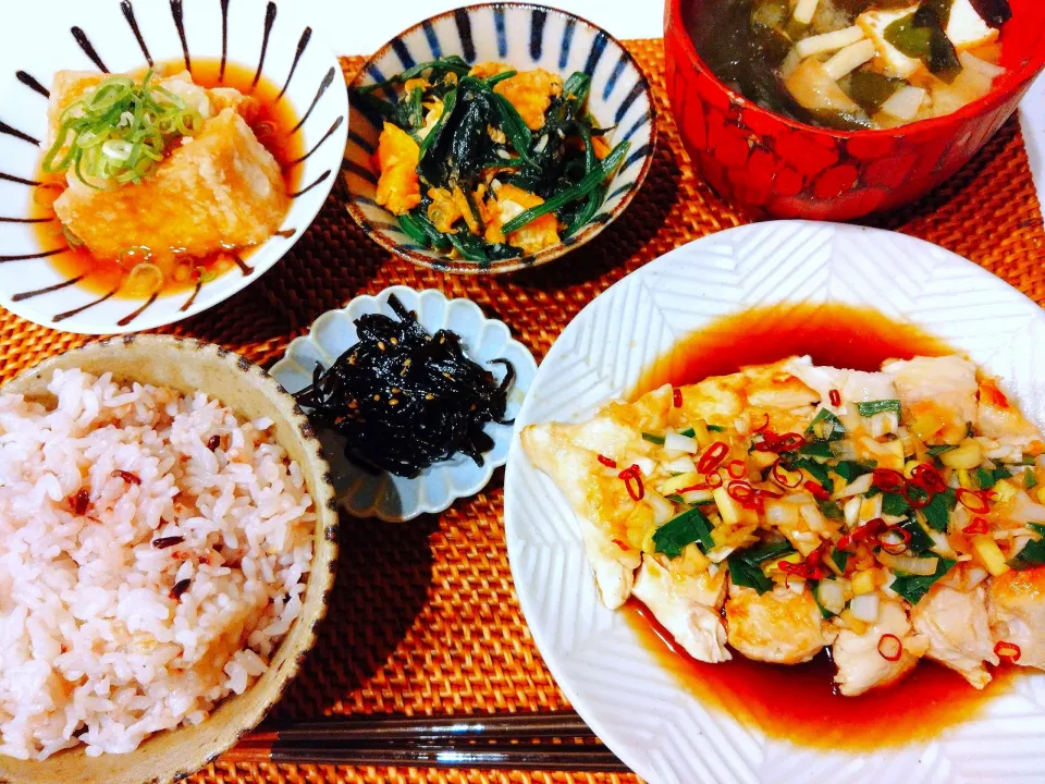 油淋鶏、ほうれん草と卵のオイスターソース炒め、揚出し豆腐、昆布、お味噌汁|samさん