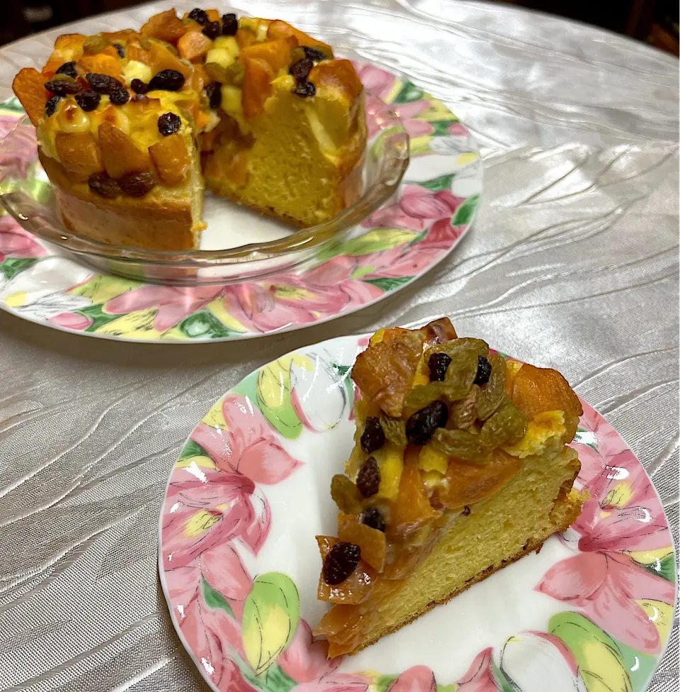 柿コンフィチュール＊レーズン🍇クリチ🧀ケーキ|henryさん