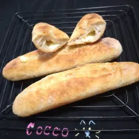 朝日が似合うシリーズ・全粒粉のチーズインバターフィセル✨|cocco+さん