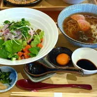 古民家そばCAFE中やの、ランチ|しのてらさん