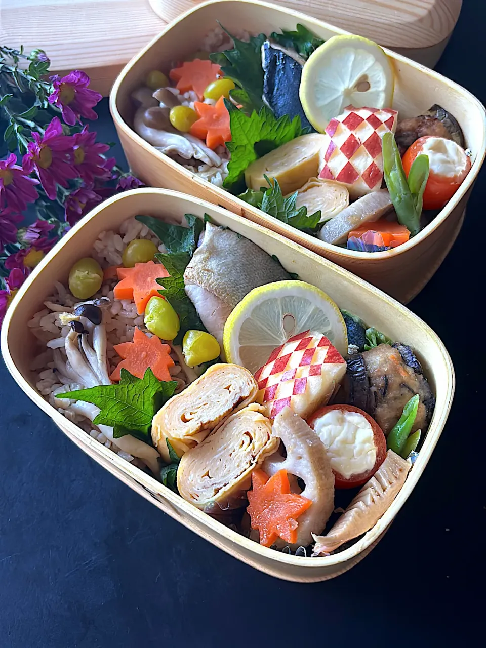 ふたりのお弁当 ~秋の炊き込みご飯🍁|とんちんさん