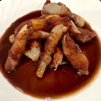 旦那作🧑‍🍳　ホワイトアスパラの肉巻き　バルサミコソース|BUBUさん