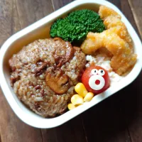 漢の…次女用🍱ドライハヤシおにぎり弁当|ᵏᵒᵘさん