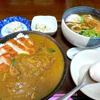 カツカレー丼、ミニキツネうどんセット|buhizouさん
