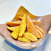 魚肉ソーセージとヤングコーンのバター炒め|ぎんさん