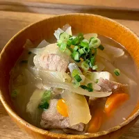 野菜たっぷり豚汁🐷|meronさん