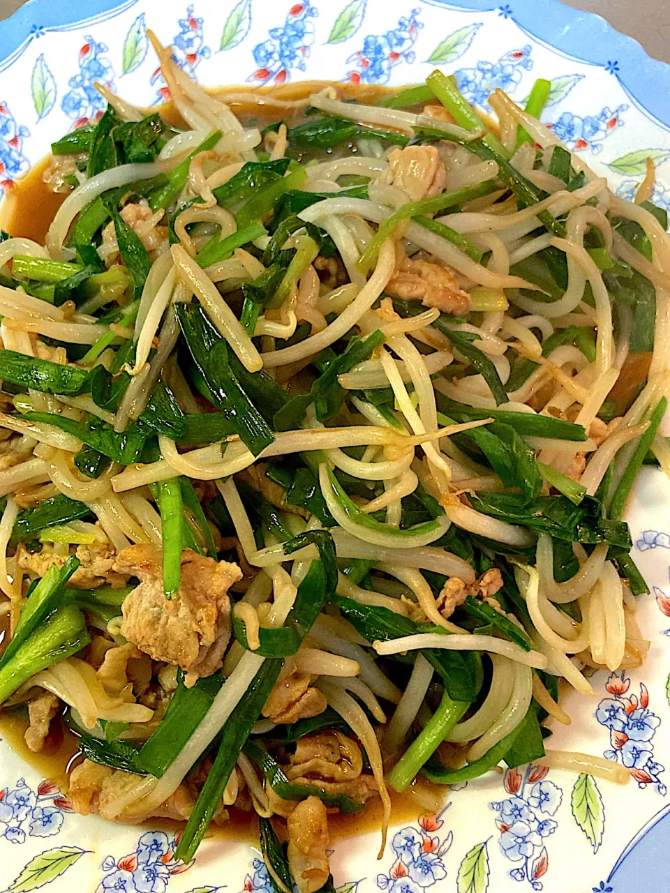 もやしと、ニラ豚肉のオイスター炒め|ちいこさん