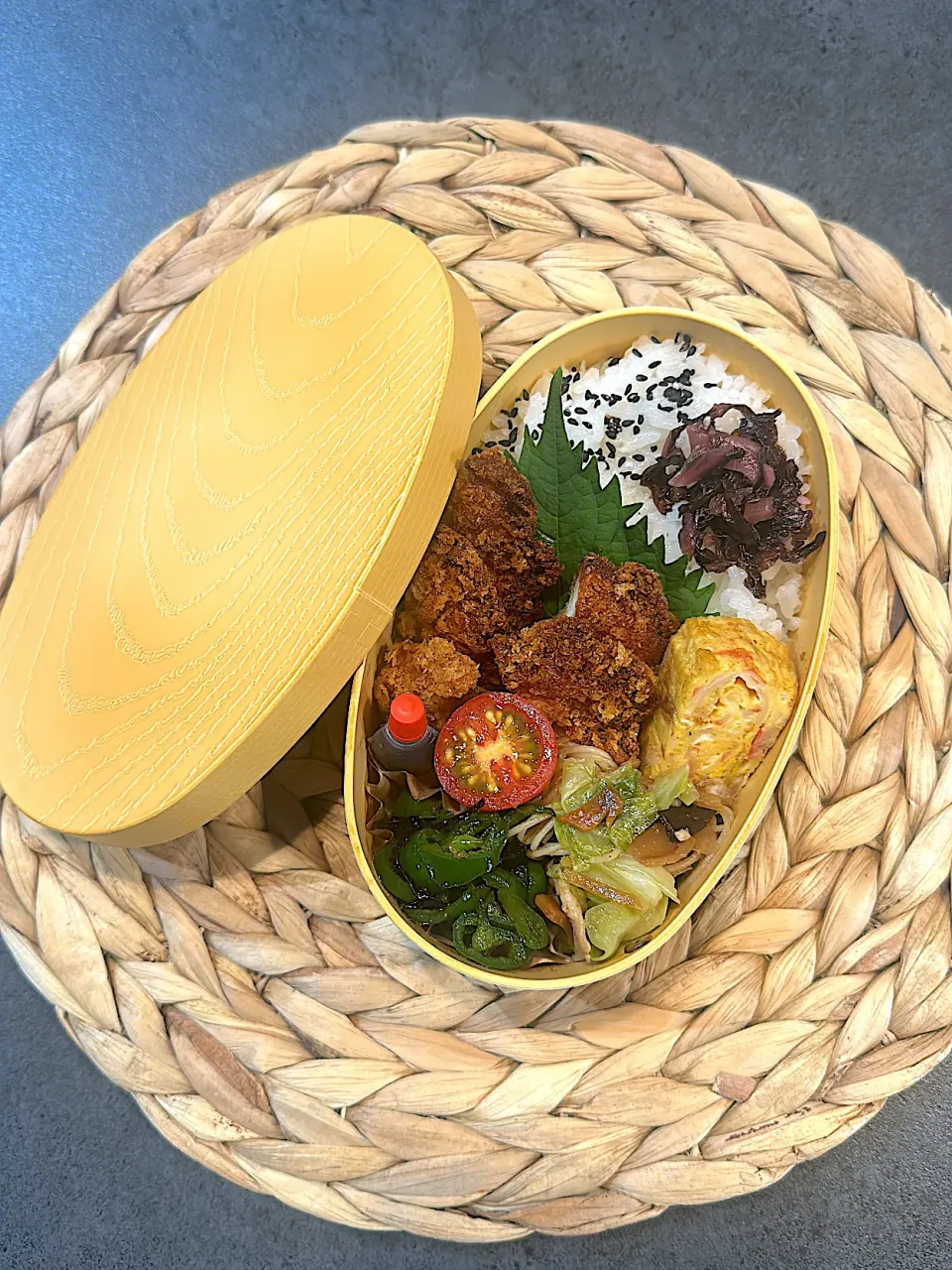 夕飯残り物弁当♡|fuuum(*☻-☻*)さん