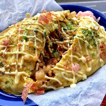 Snapdishの人気料理写真:オムそばめし弁当