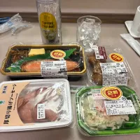 ポッキーの日関係無く徳山のホテルで晩ごはん😋🍱| すかラインさん