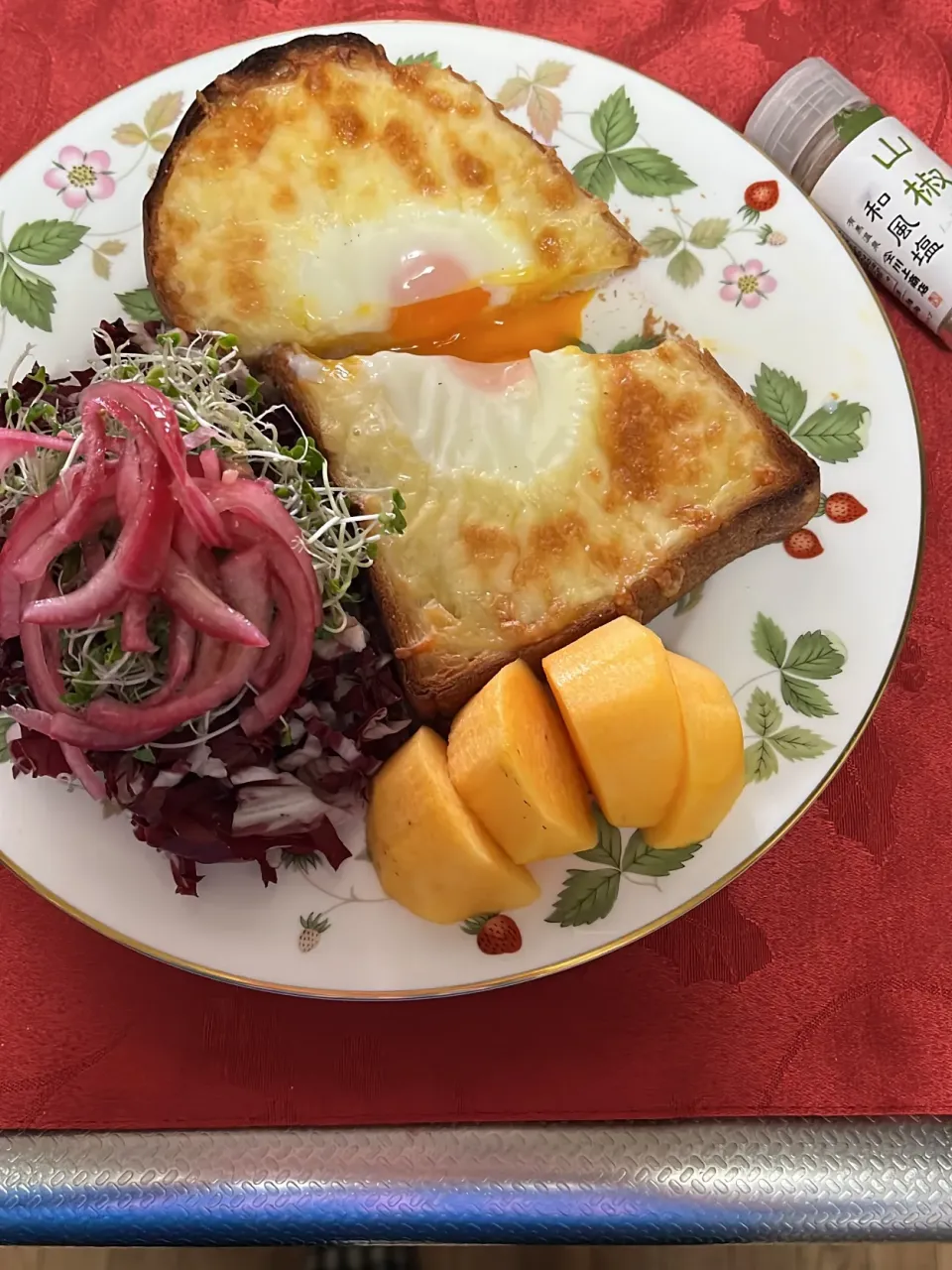 今日は朝ごはんじゃなくて昼ごはんです❣️|tamemitiさん