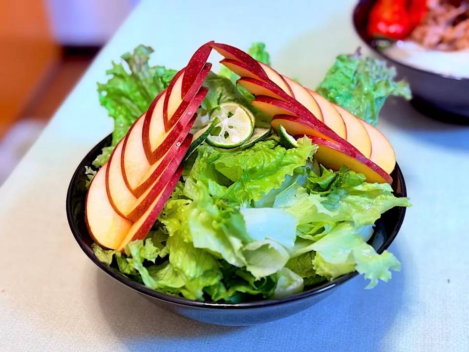 どんぶりサラダ🥗|マニラ男さん