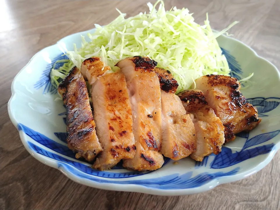 豚肉の酒粕味噌漬け焼き|古尾谷りかこさん