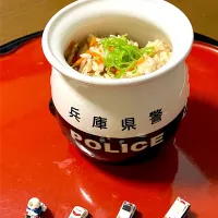 ごぼうと人参・ツナの炊き込みご飯|cerezoさん