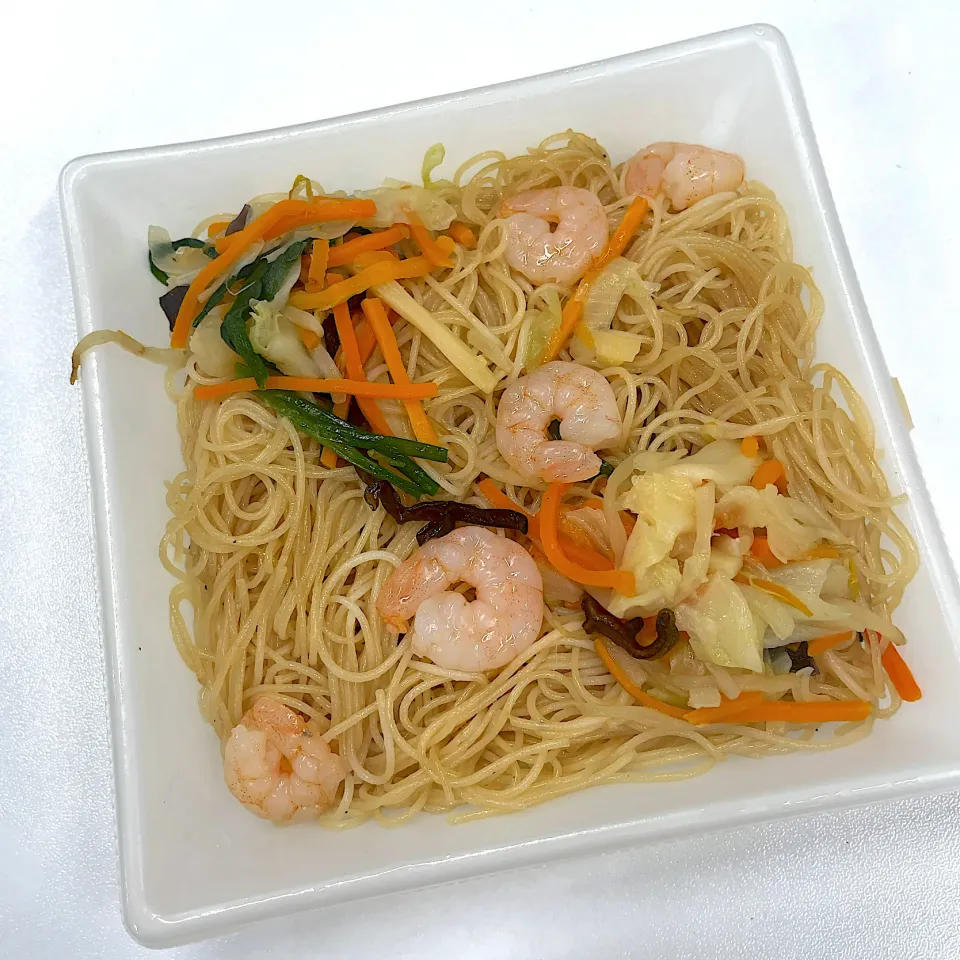 海老と野菜の焼ビーフン|T. Wonderさん