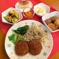 ☆甘ダレメンチカツ＆しそパスタ　☆玉コンニャク＆厚揚げ煮　☆白菜浅漬け　☆大学芋　☆プチチーズケーキ　☆めんたいなめ茸|chikakoさん