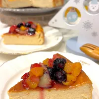フルーツたっぷり⭐️ベイクドチーズケーキ| yukopunさん