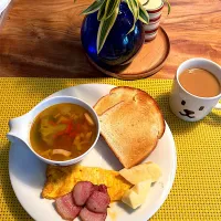 ローゼルさんちの朝ごはん　2025・11・14|ローゼルさん