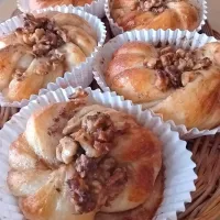 はちみつナッツのバターシュガーパン|矢野京子さん