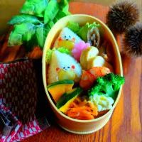 栗ごはんおにぎり🍙弁当|さらママさん