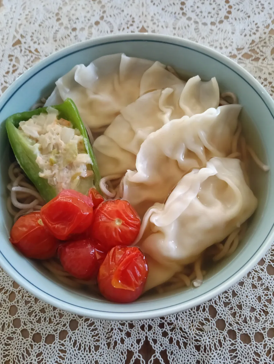 もりもり水海老餃子の蕎麦|玉利晴美♡さん