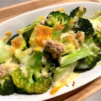 ツナとブロッコリーのチーズ焼き|茶茶茶さん