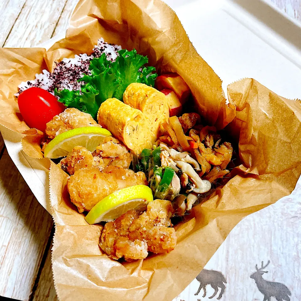 🐔昼【唐揚げ弁当】🍋|Laniさん