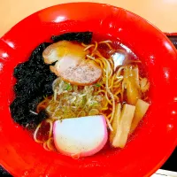 🍜昼【醤油ラーメン】🍜|Laniさん