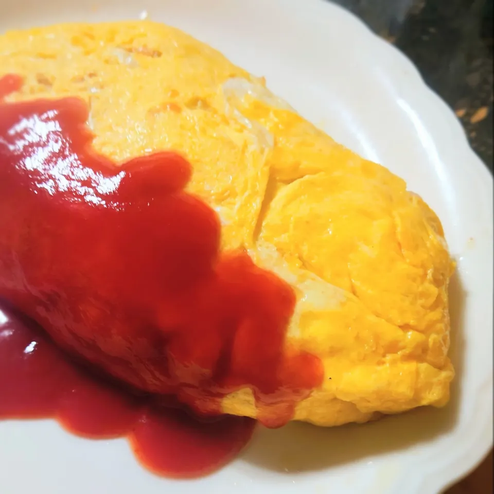 包むタイプのオムライス|かおぴさん