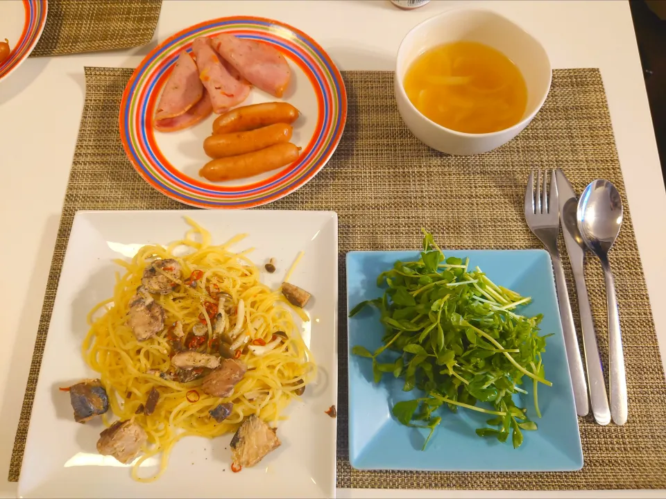 今日の夕食　サバ缶の白だしパスタ|pinknari🐰🌈さん