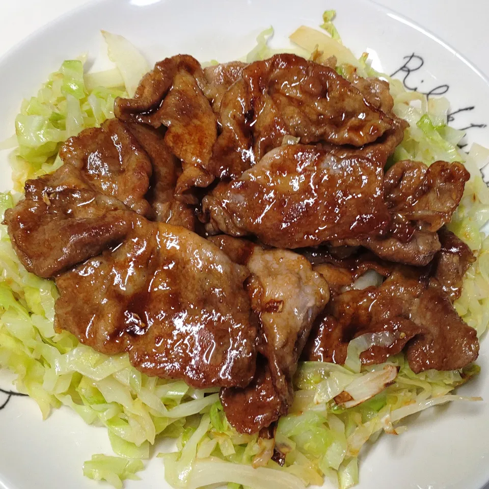 しゃぶしゃぶ肉焼いて焼肉のタレからめた|しまだ ちえこさん