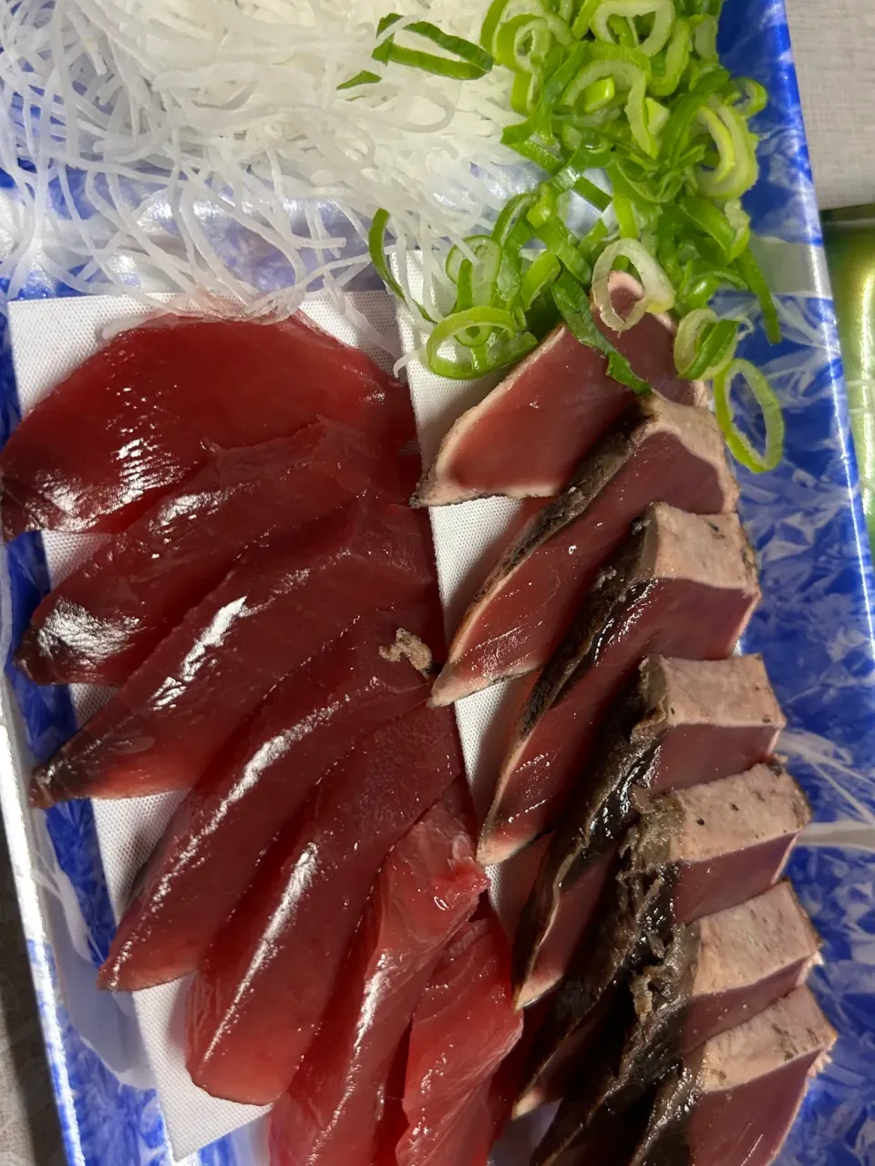 鰹のたたきと刺身|Morito Kamiyaさん