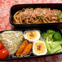 2025.11.15 息子弁当　◎焼きうどん　◎昆布おにぎり　◎ゆで卵　◎ハムカツ|goroさん