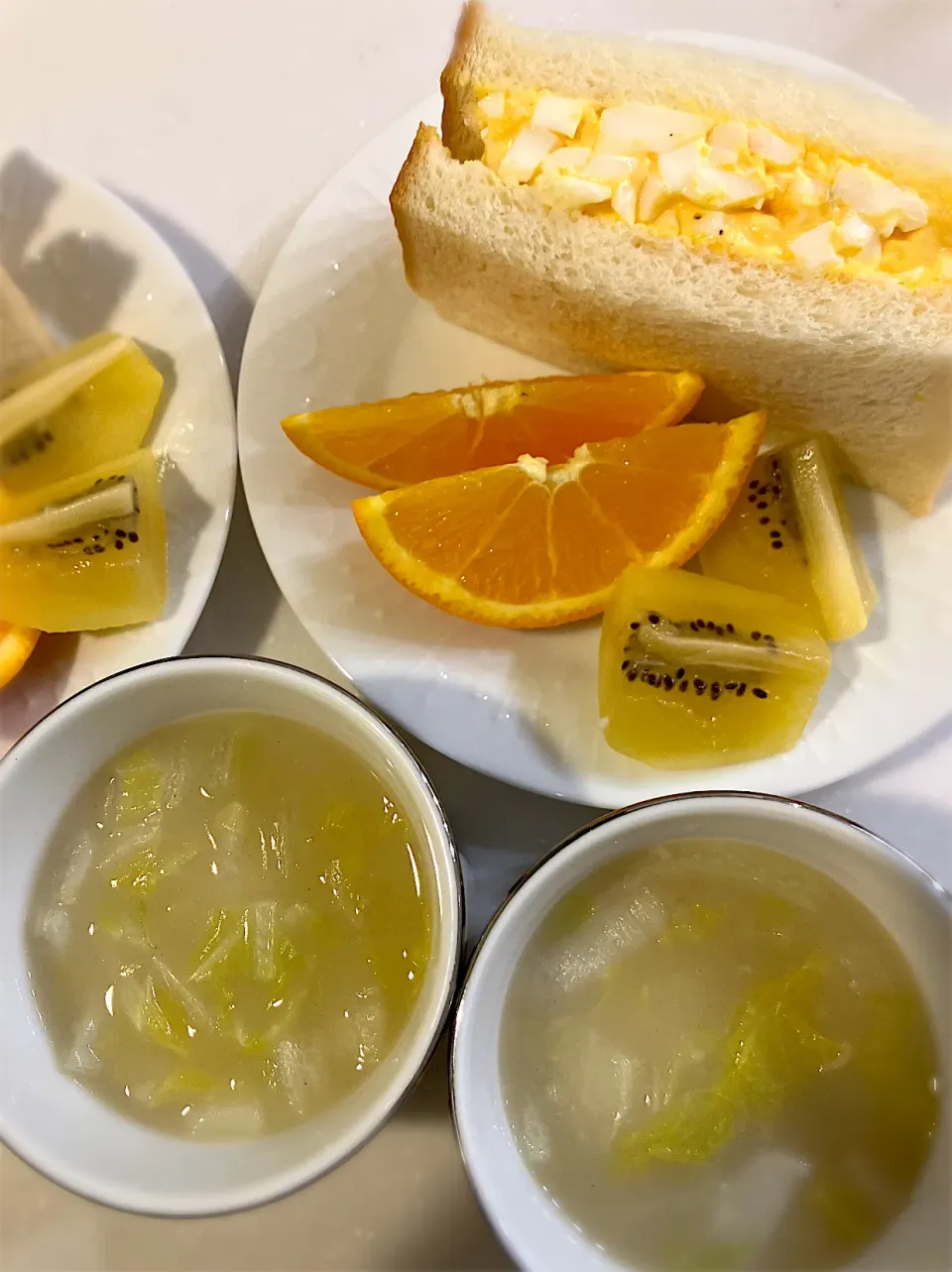 土曜日の朝飯|もちまるさん