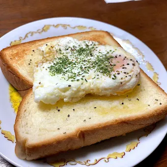 Snapdishの人気料理写真:たまごトースト