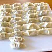 ニラ餃子🥟| さくたえさん