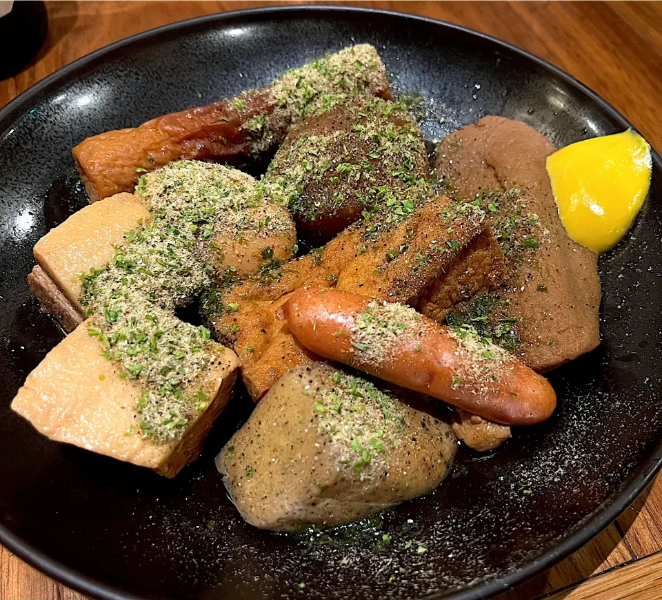 静岡おでん🍢8種盛|ゆうじ.さん