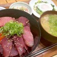 |しんぶんしさん