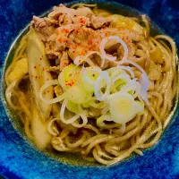 ✩.*˚牛ごぼう蕎麦|ゆきえもんさん