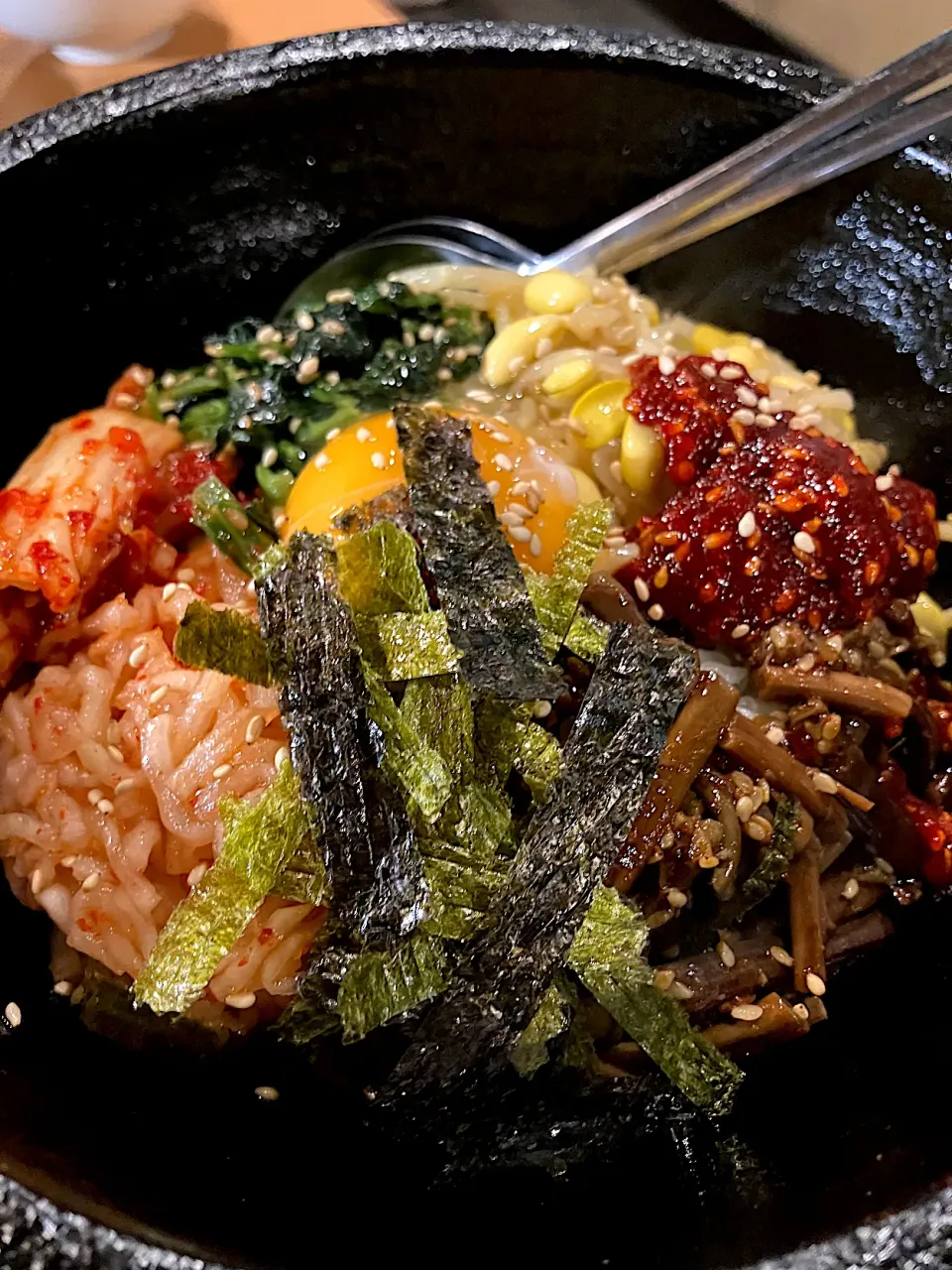 焼肉屋さんで石焼ビビンバ|侑子さん