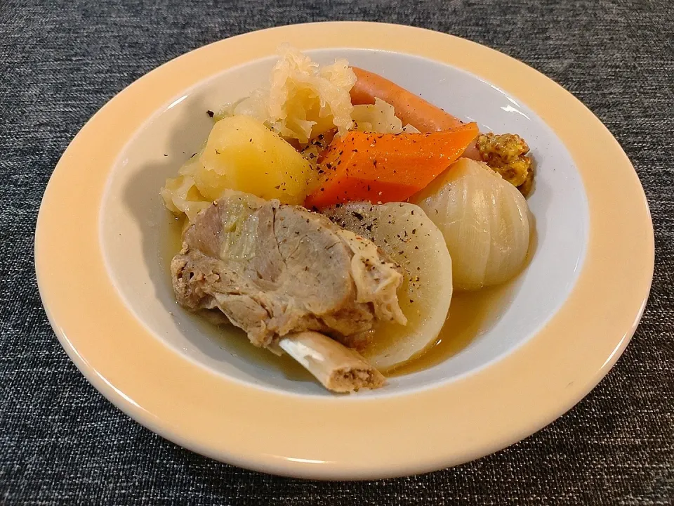 豚スペアリブのポトフ|みりさん