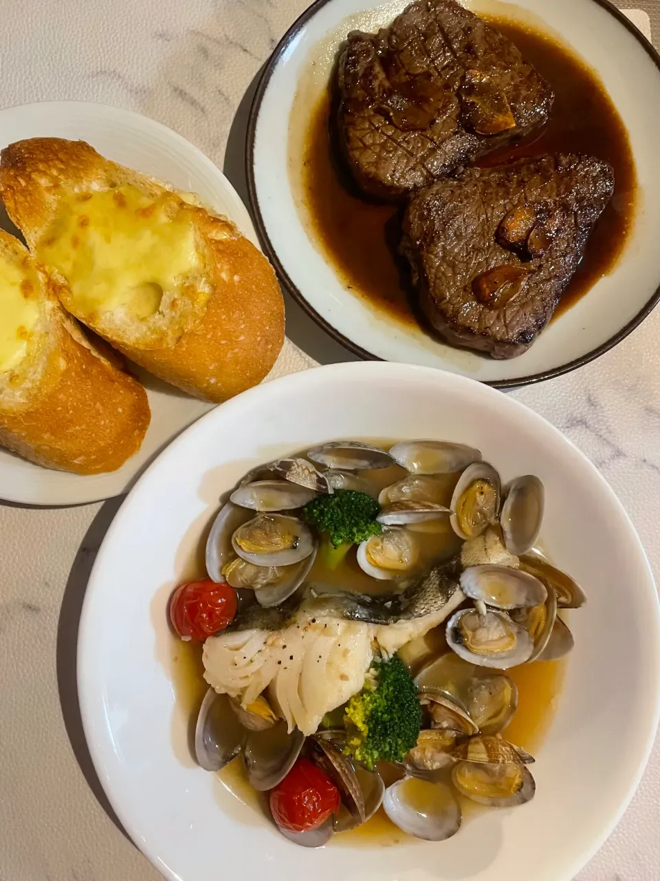 鱈とあさりのアクアパッツァ|めんちゃんさん