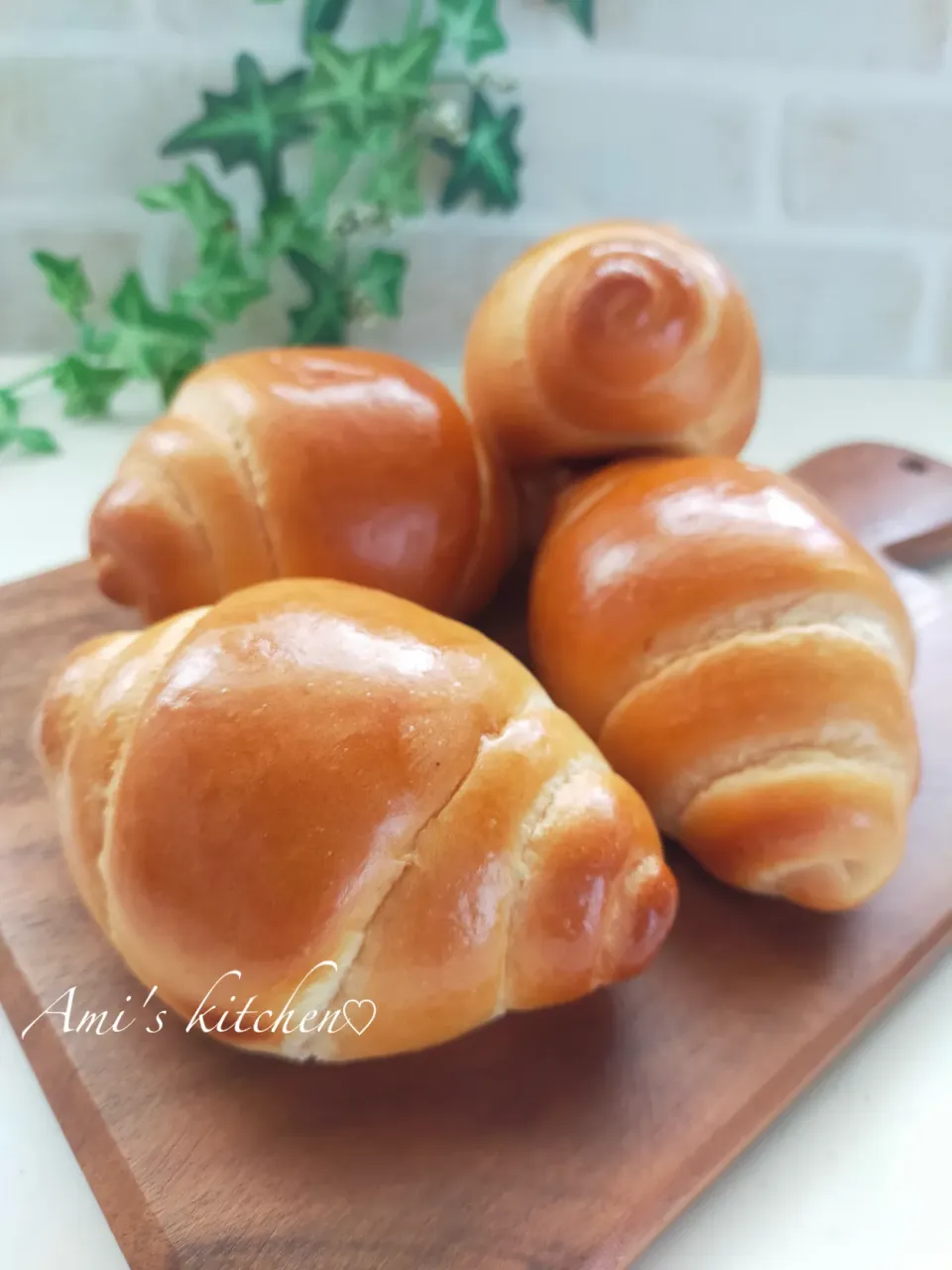 バターロール☺️🥐|あみさん