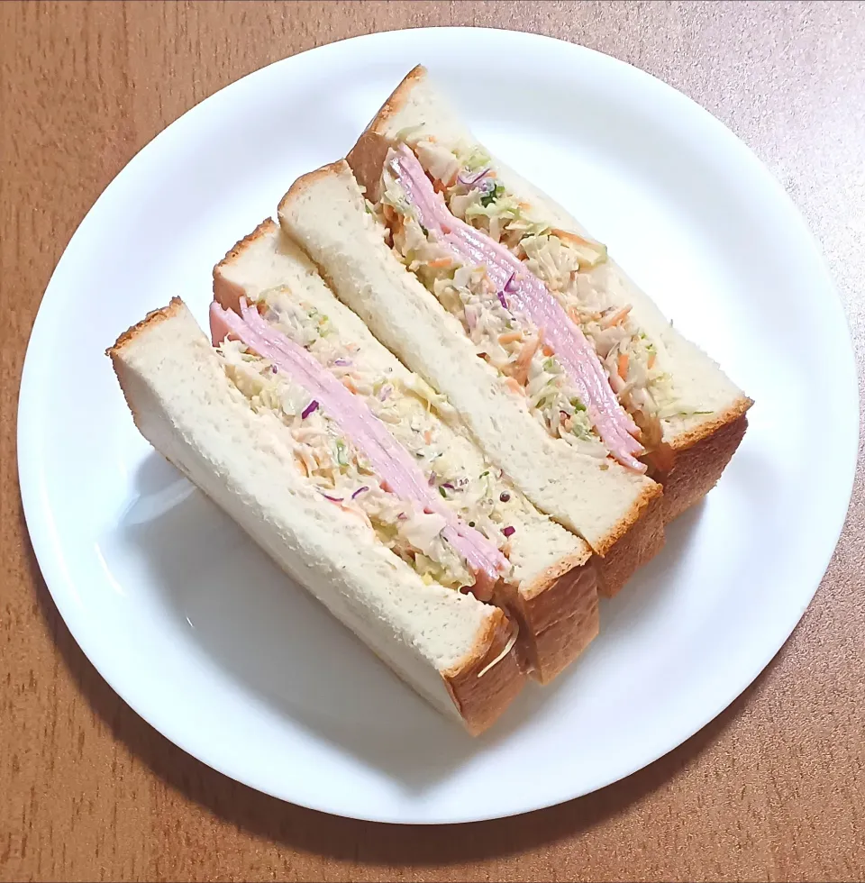 たっぷりハムサンド|ナナさん