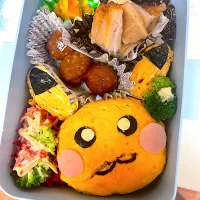 初キャラ弁当|mii’s⭐️お家ご飯さん