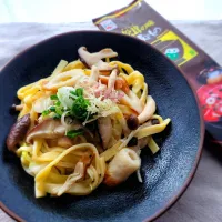 永谷園のお吸い物で作る　　　　　　　　きのこの和風パスタ|みるくここあさん